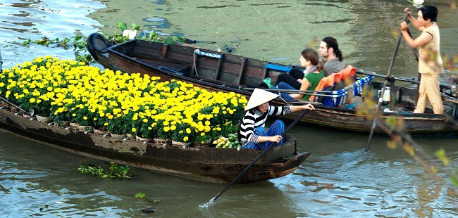 Floating Markets in Mekong Delta 1