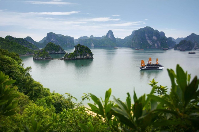 halong bay 1