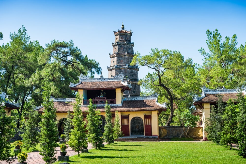 thien mu pagoda 2