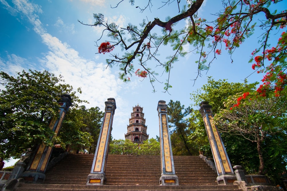 thien mu pagoda 1