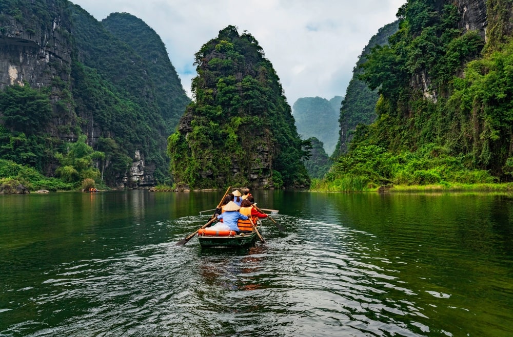 day trip to hoa lu tam coc