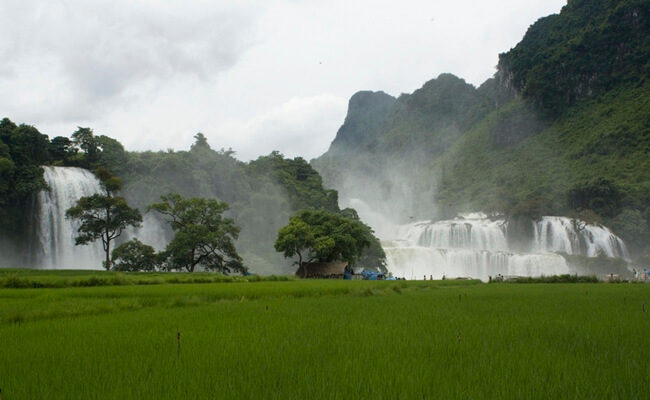 places for trekking in vietnam 10