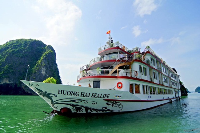 Top 7 Best 4 Star Cruises in Halong Bay 3