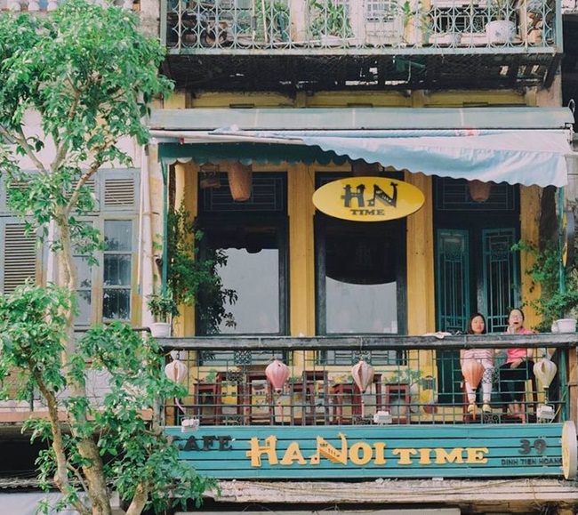 Cafes in Hanoi Old Quarter 17