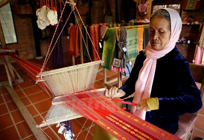 Van Phuc Silk Village 3